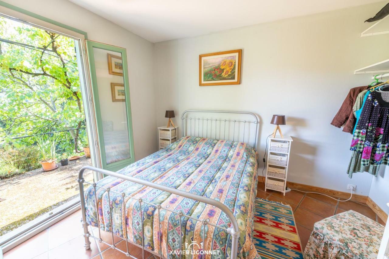 Le Petit Paradis Bed & Breakfast *