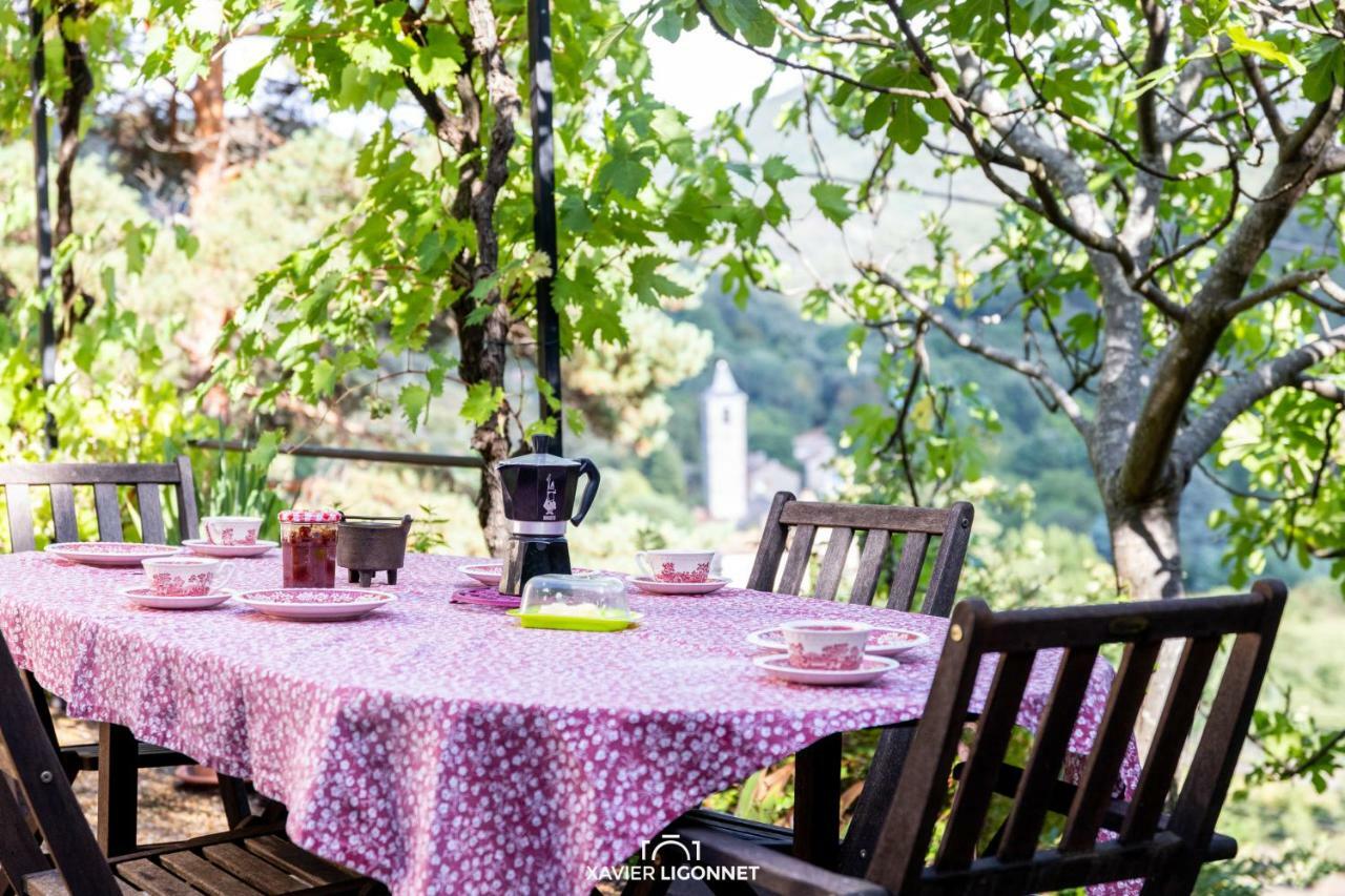 Le Petit Paradis Bed & Breakfast *